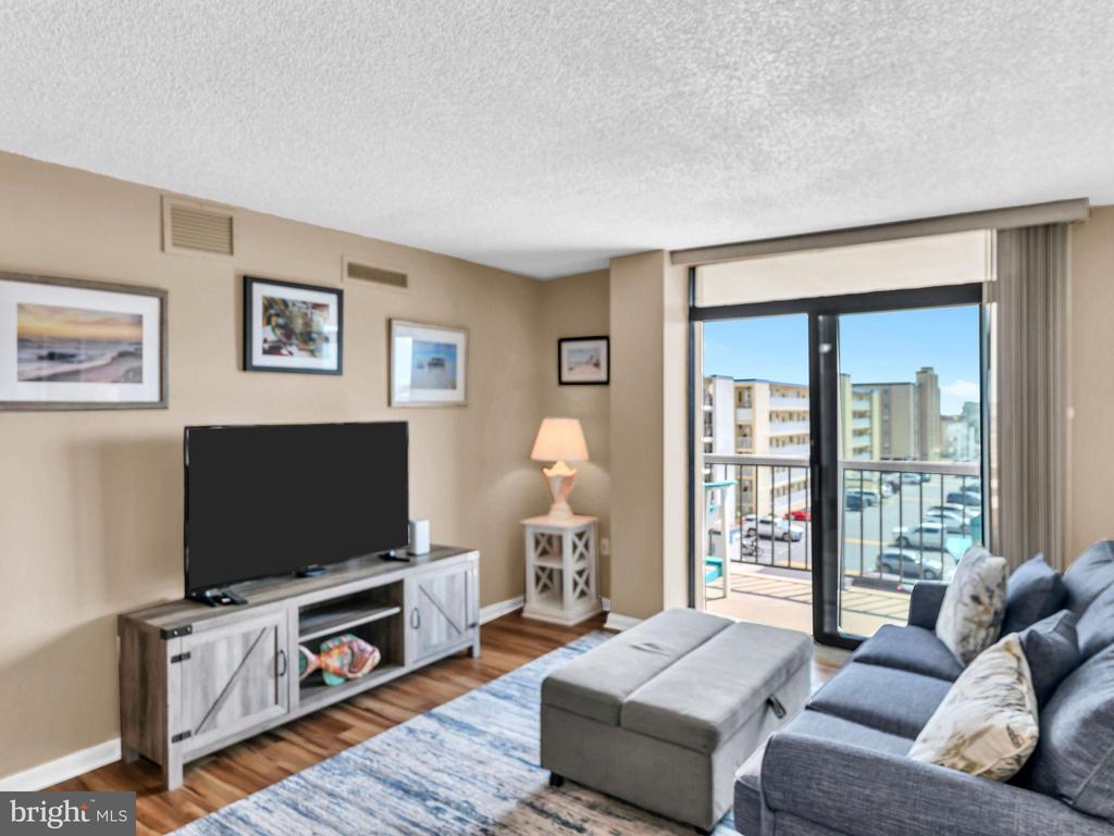 13100 COASTAL HIGHWAY 140802