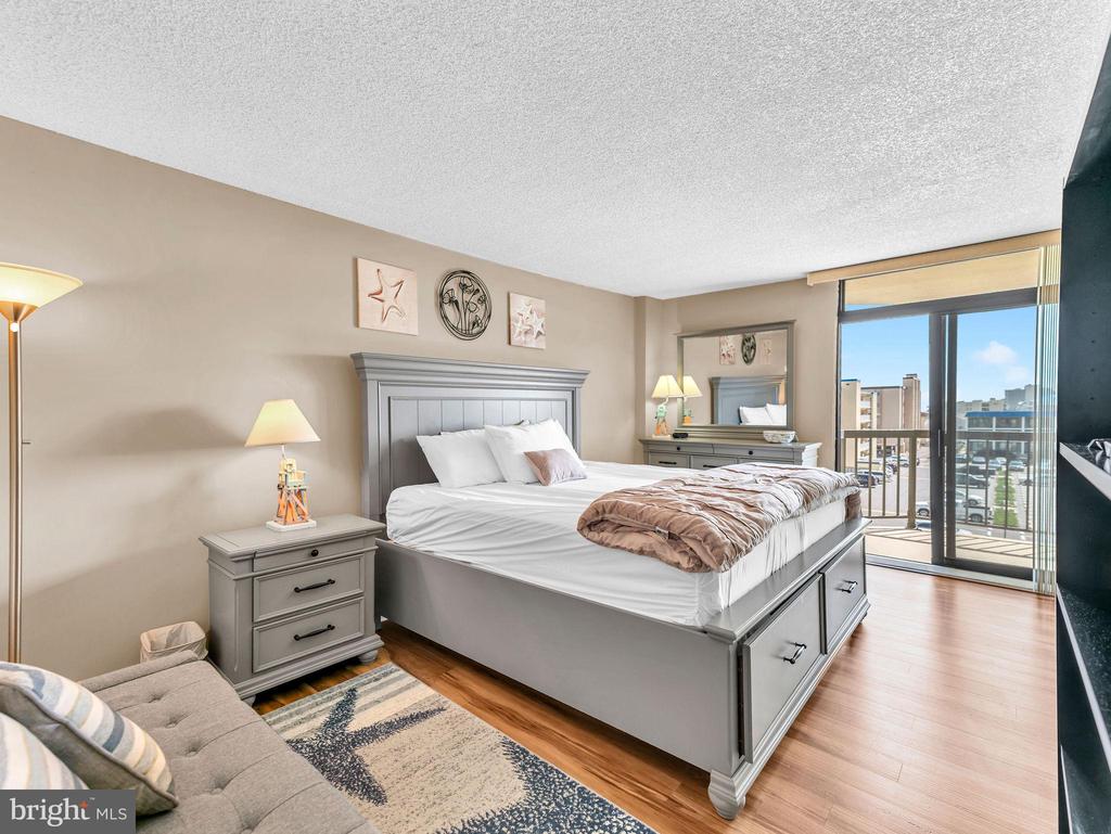 13100 COASTAL HIGHWAY 140802