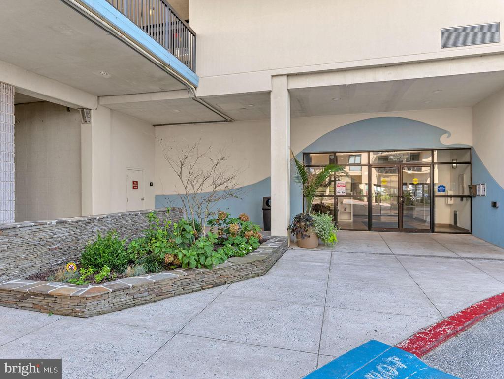 13100 COASTAL HIGHWAY 140802