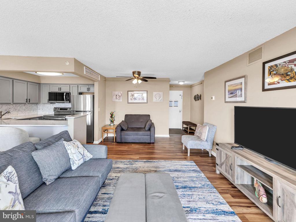 13100 COASTAL HIGHWAY 140802