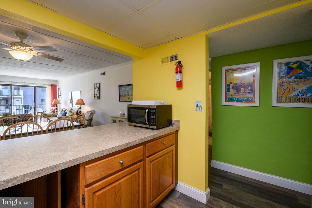 4 123RD STREET 103
