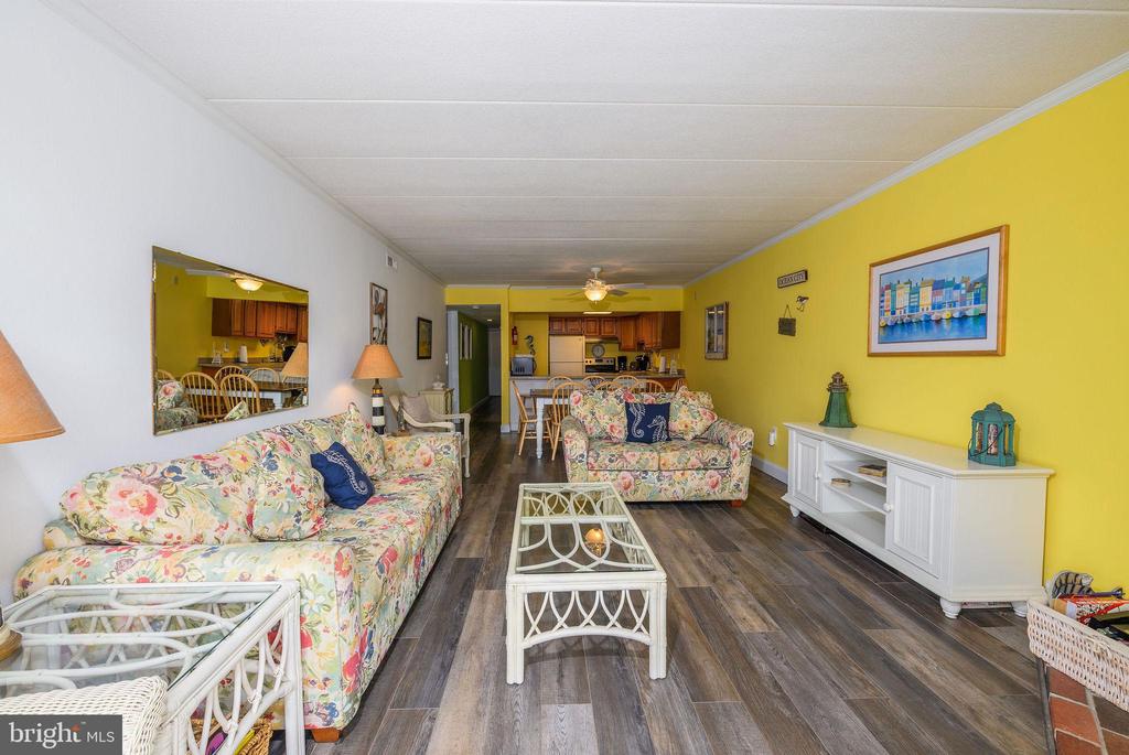 4 123RD STREET 103