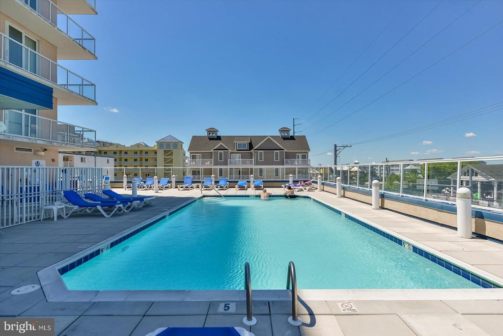 8 60TH STREET 302