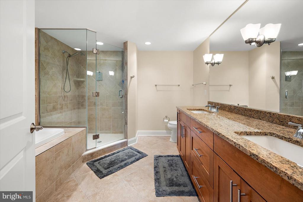 8 60TH STREET 302