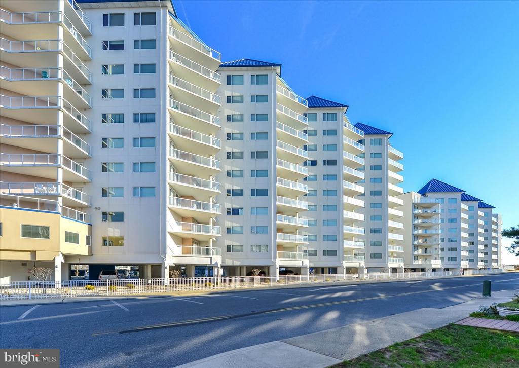 8 60TH STREET 302