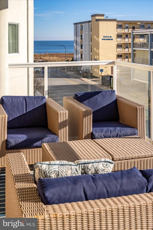 8 60TH STREET 302