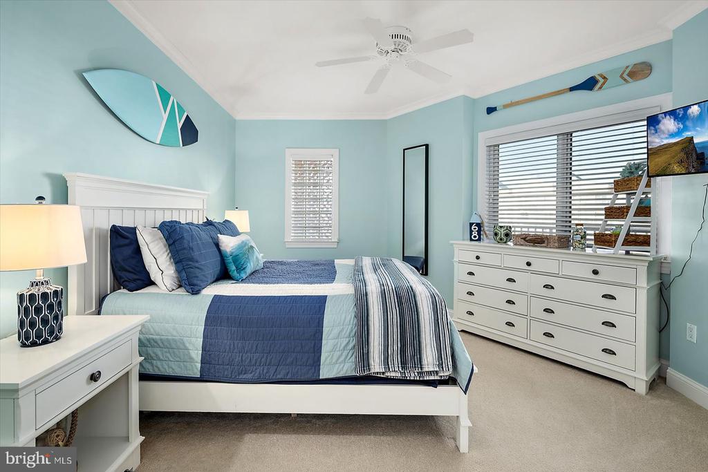 8 60TH STREET 302