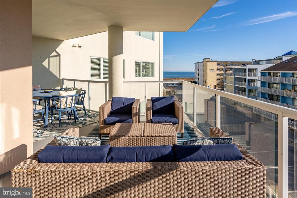 8 60TH STREET 302