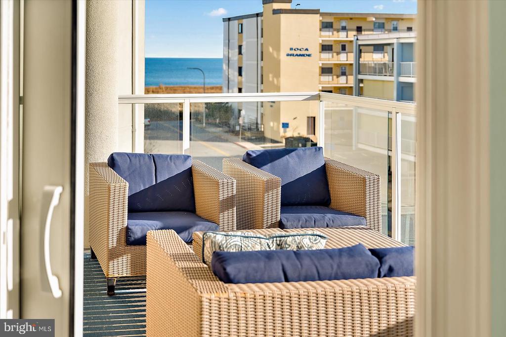8 60TH STREET 302