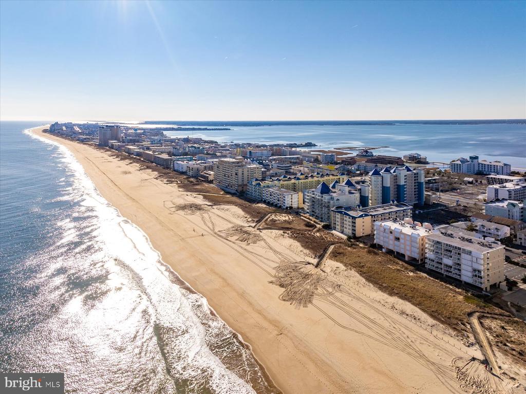 8 60TH STREET 302