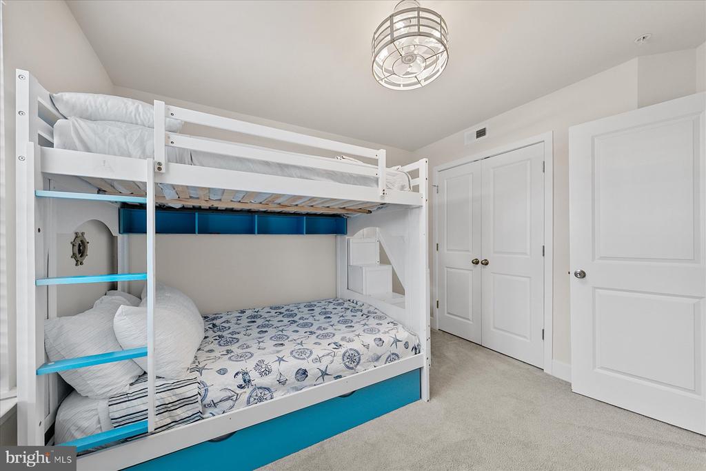 9503 SEASCAPE LANE 4