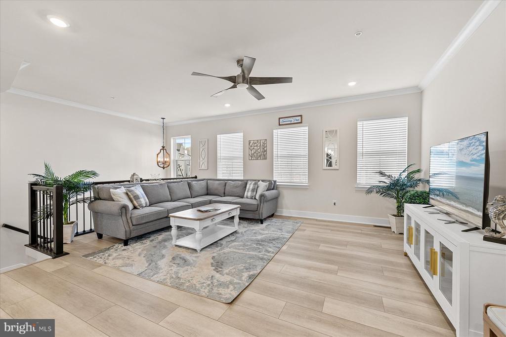 9503 SEASCAPE LANE 4