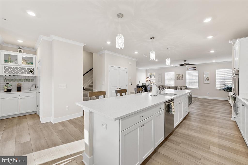 9503 SEASCAPE LANE 4
