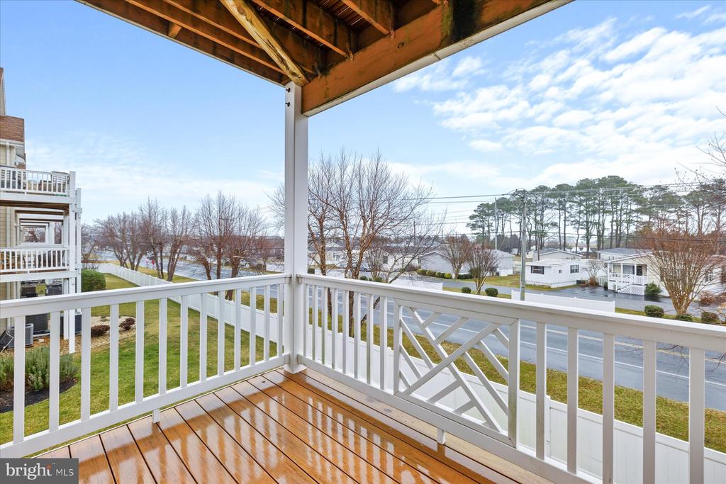 9823 GOLF COURSE ROAD 10