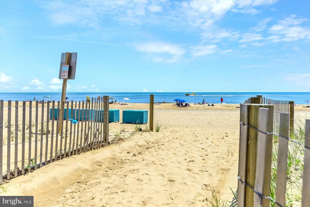 11000 COASTAL HIGHWAY 1607