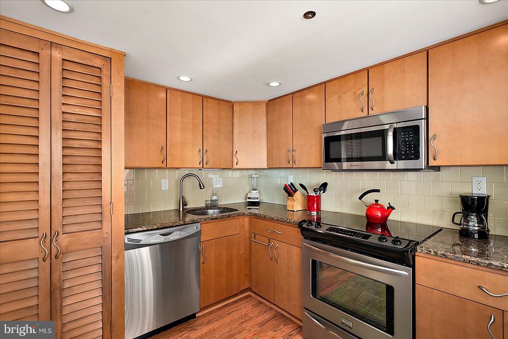 11000 COASTAL HIGHWAY 1607