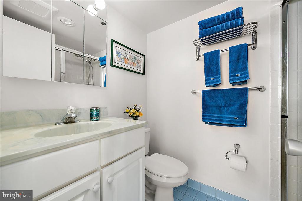 11000 COASTAL HIGHWAY 1607