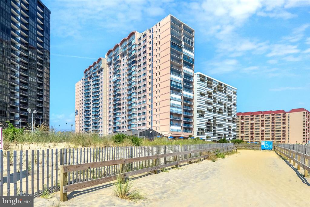11000 COASTAL HIGHWAY 1607