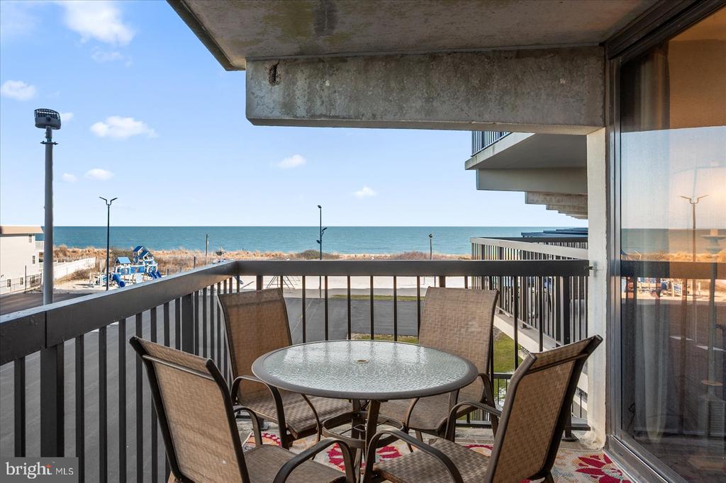 11500 COASTAL HIGHWAY 209