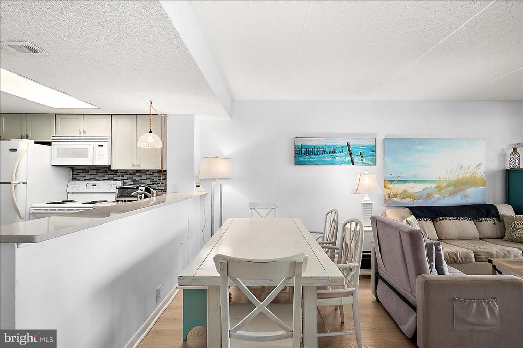 11500 COASTAL HIGHWAY 209