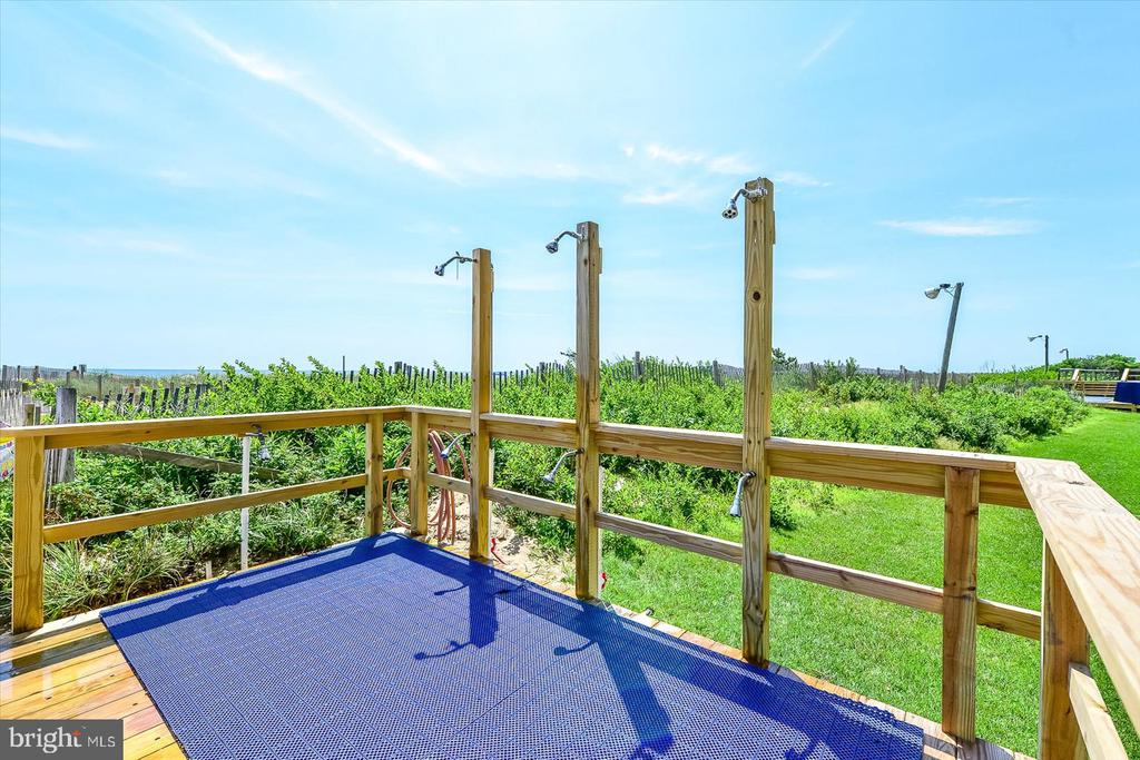 11500 COASTAL HIGHWAY 209