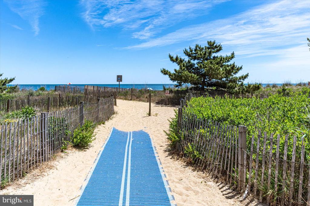 11500 COASTAL HIGHWAY 209