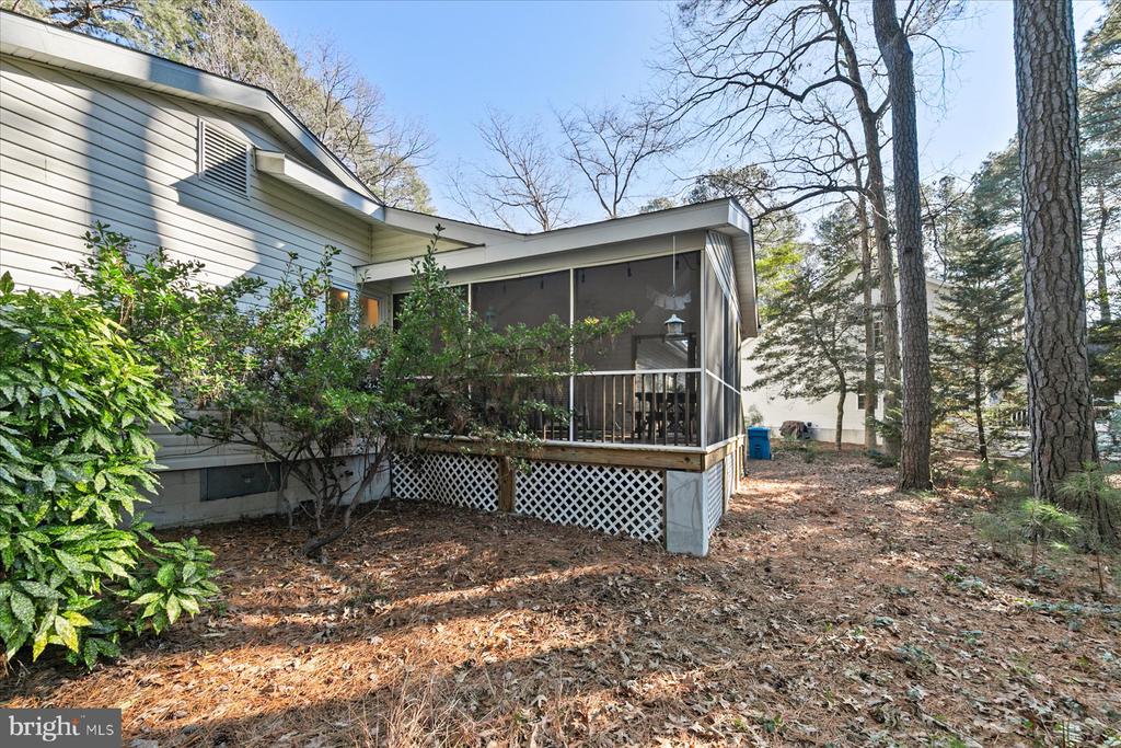 10 COVENTRY COURT