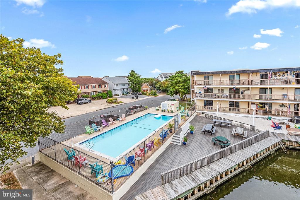 170 CAPTAINS QUARTERS ROAD 204
