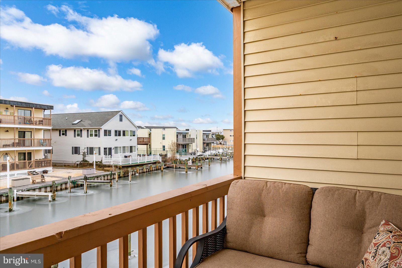 170 CAPTAINS QUARTERS ROAD 204
