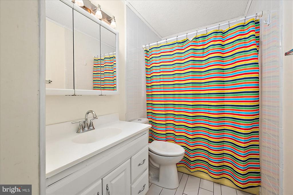 170 CAPTAINS QUARTERS ROAD 204