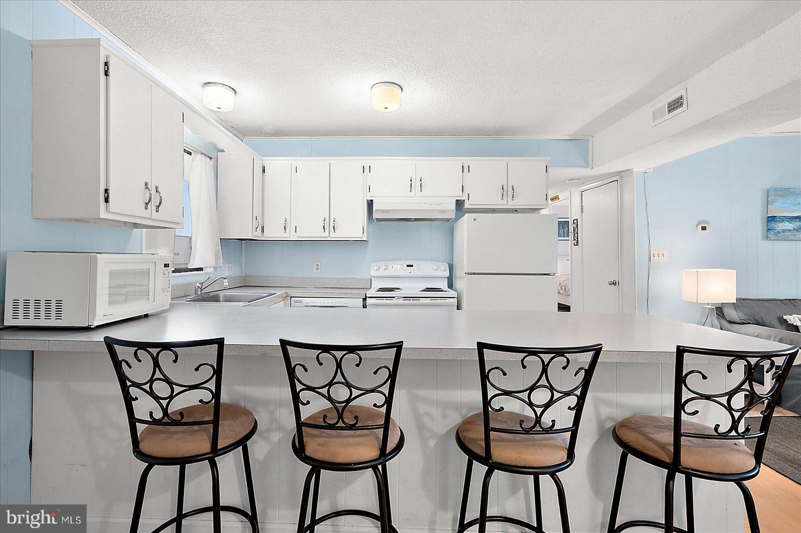 170 CAPTAINS QUARTERS ROAD 204