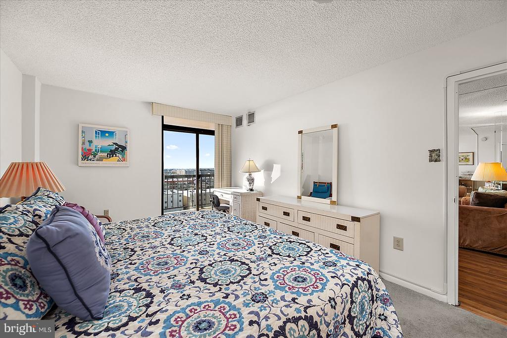 13100 COASTAL HIGHWAY 180402