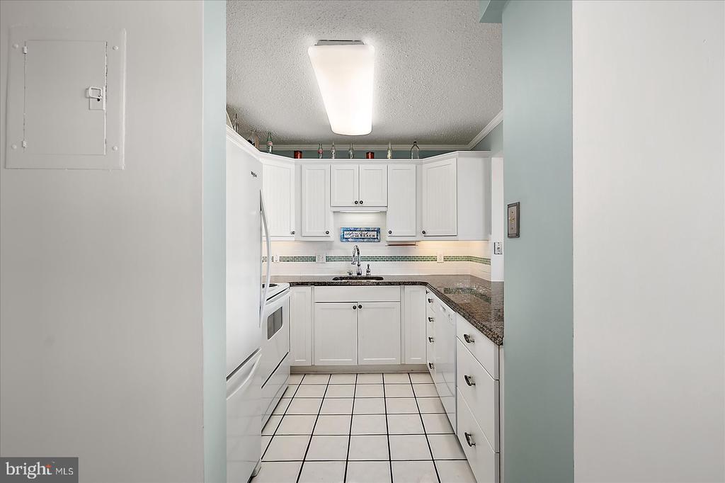 13100 COASTAL HIGHWAY 180402