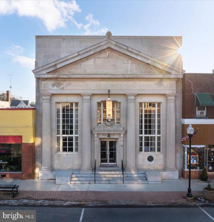 144 MARKET STREET