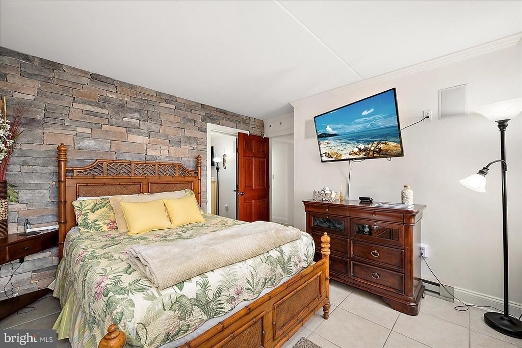 11400 COASTAL HIGHWAY 7A