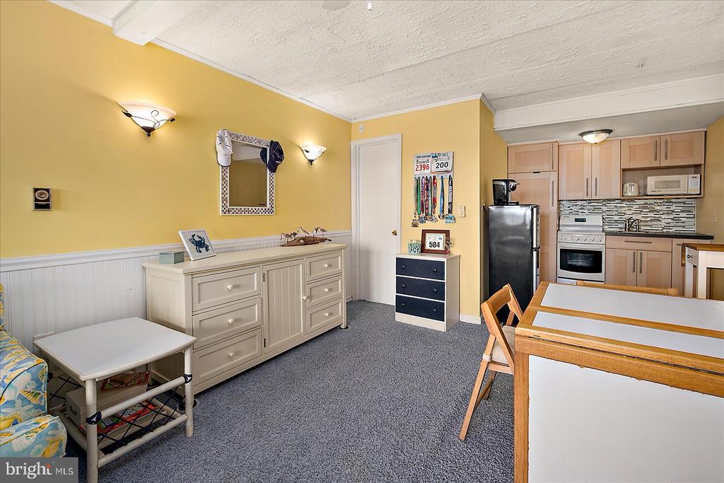 3010 PHILADELPHIA AVENUE S308
