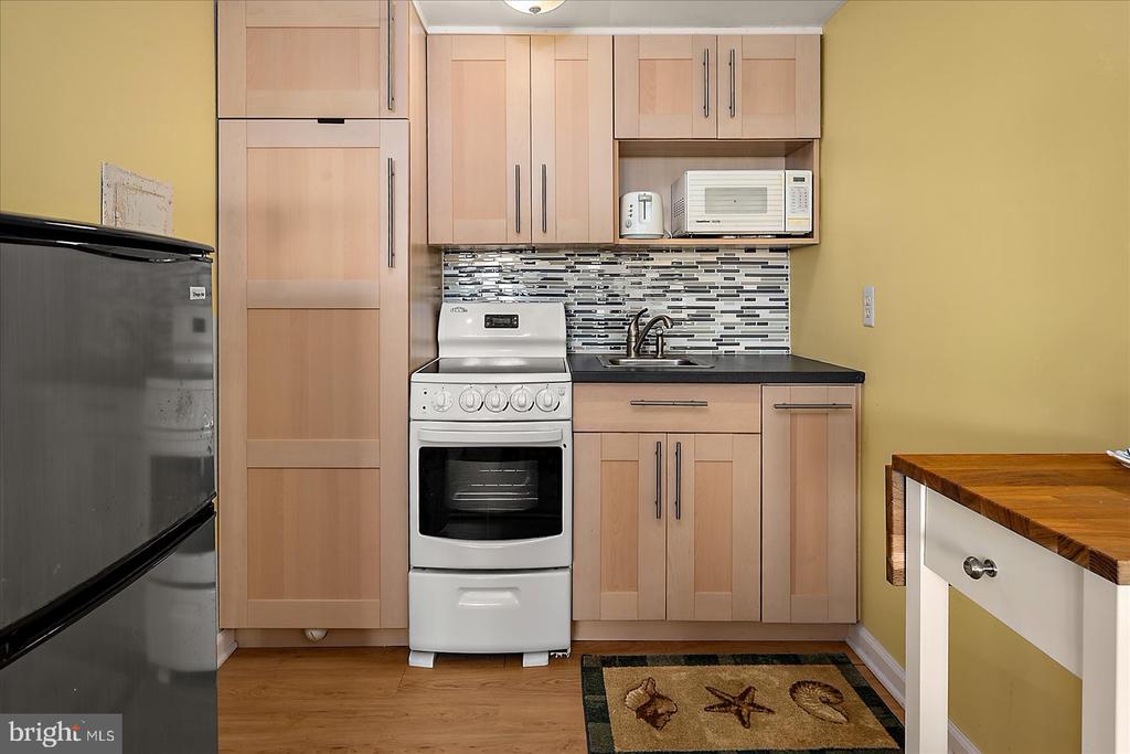 3010 PHILADELPHIA AVENUE S308