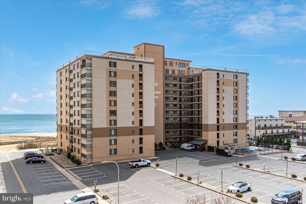 5801 ATLANTIC AVENUE 108