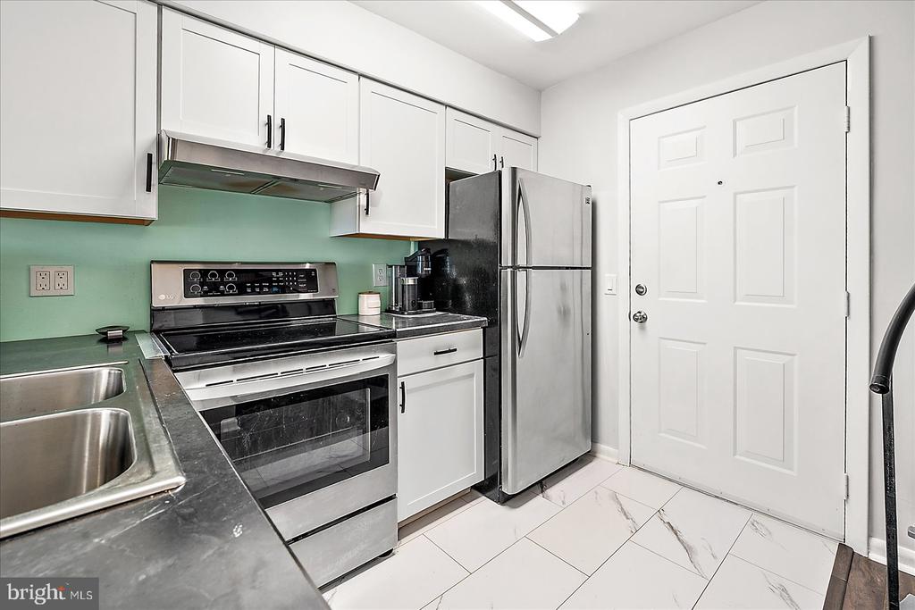 104 127TH STREET 35201