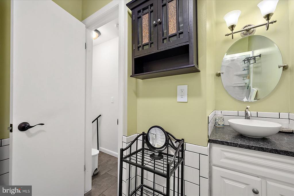 104 127TH STREET 35201