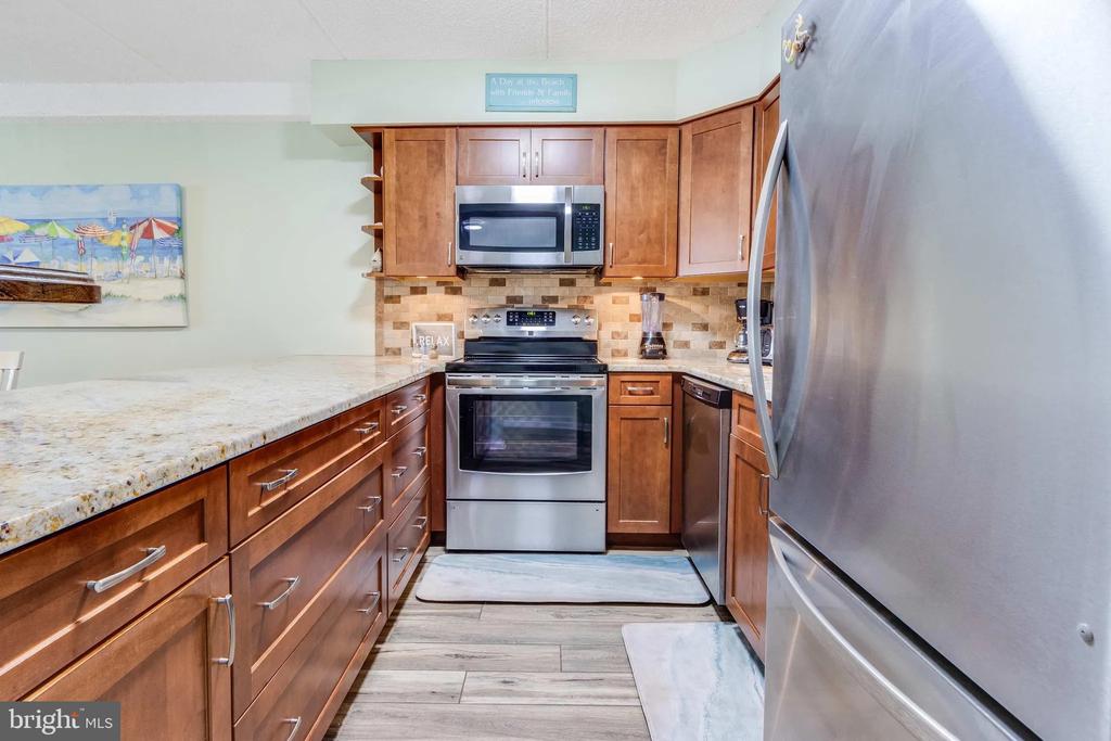 10300 COASTAL HIGHWAY Unit: 2003