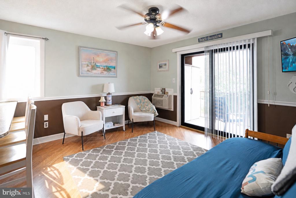 202 32ND STREET Unit: 210
