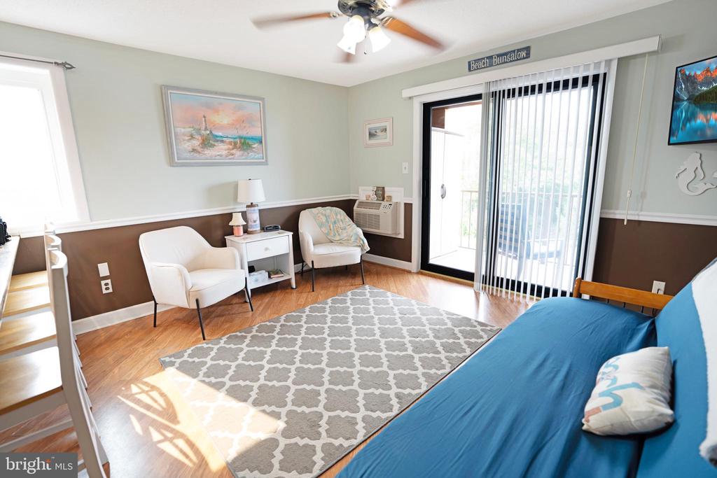 202 32ND STREET Unit: 210