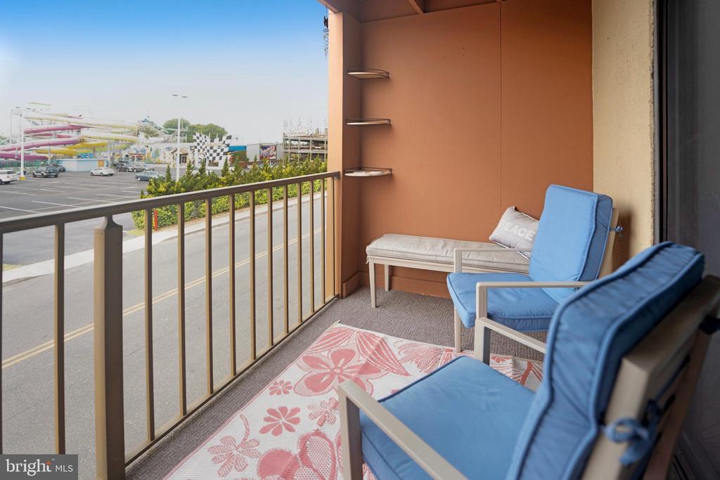 202 32ND STREET Unit: 210