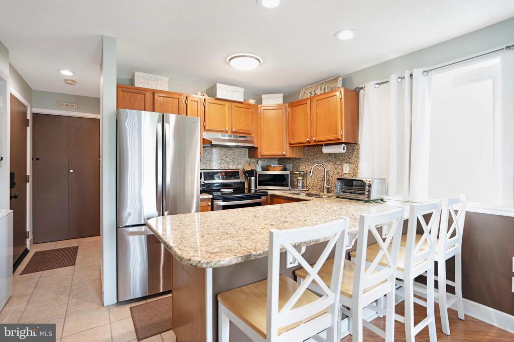 202 32ND STREET Unit: 210