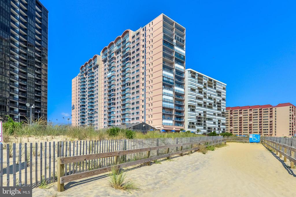11000 COASTAL HIGHWAY Unit: 1105