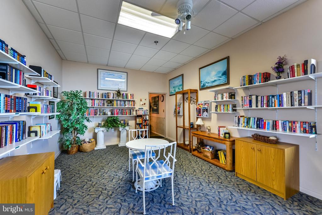 11000 COASTAL HIGHWAY Unit: 1105