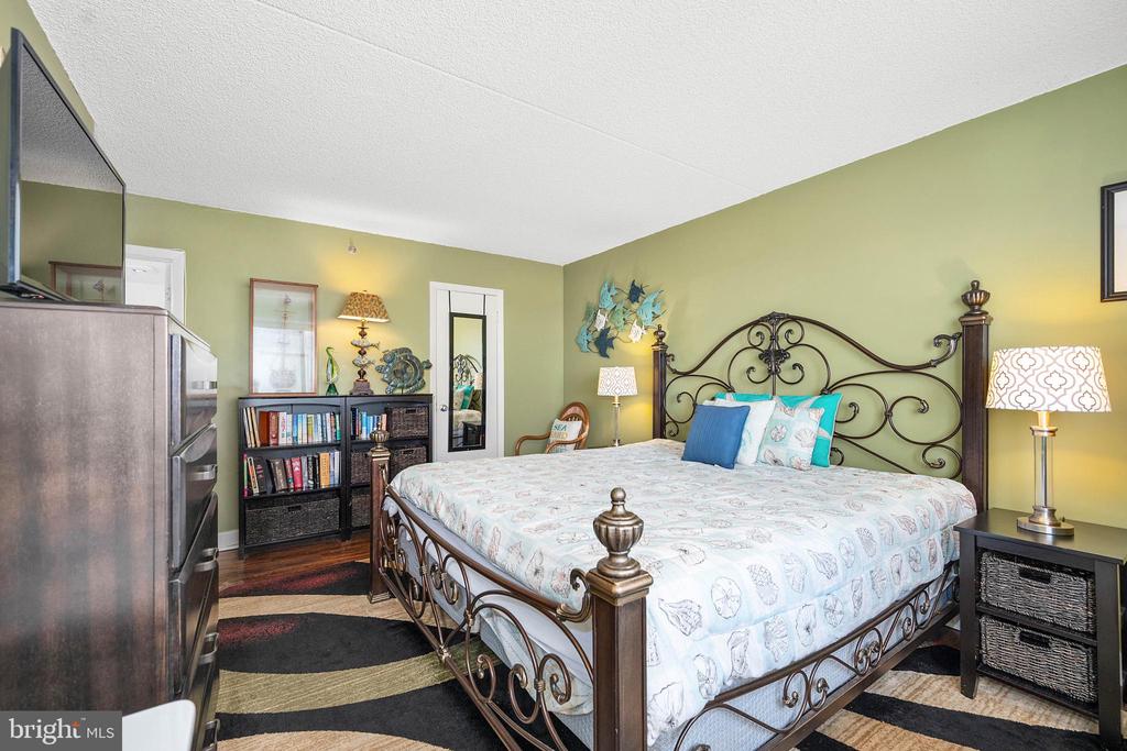 11000 COASTAL HIGHWAY Unit: 1105