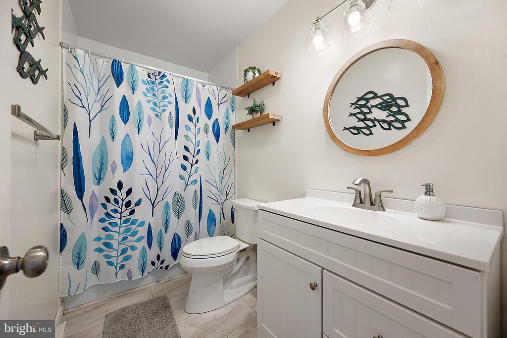 17 72ND STREET Unit: 21
