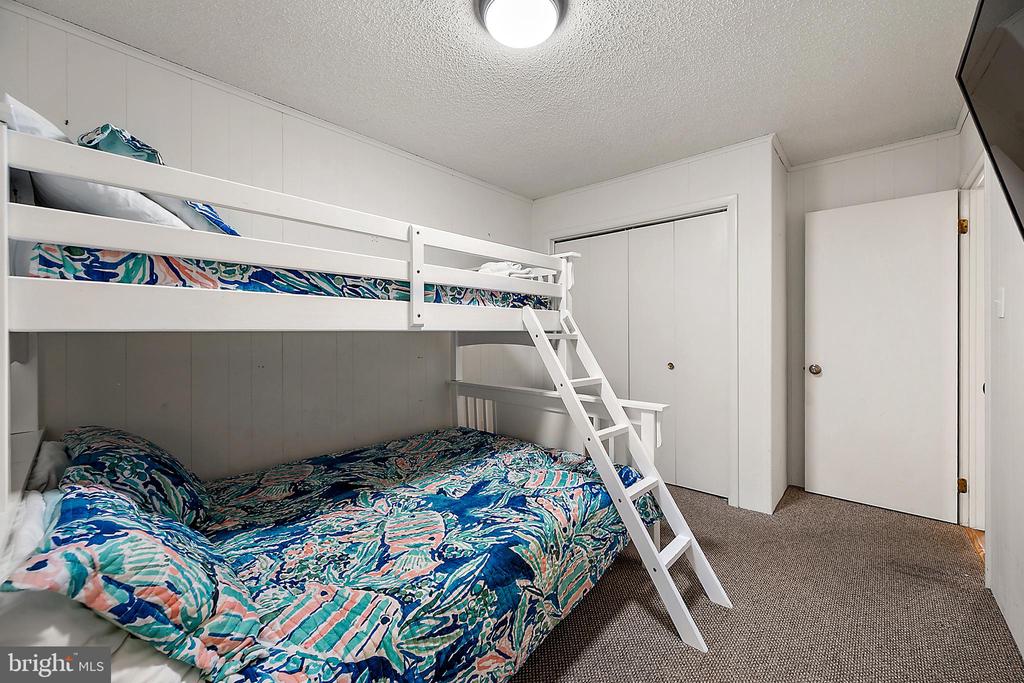 17 72ND STREET Unit: 21